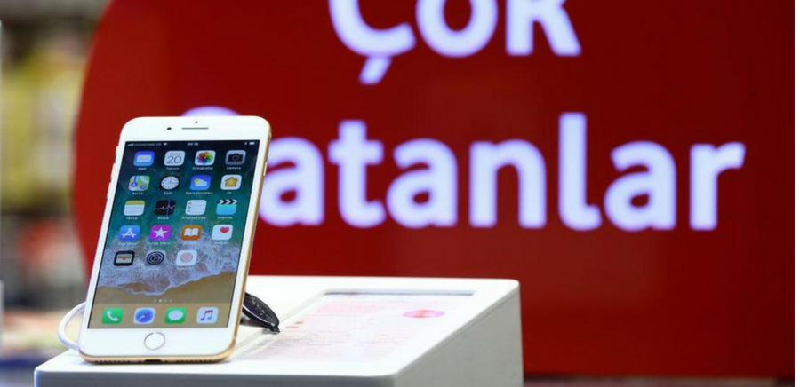 Turcia interzice iPhone- informatii in IT&Tech GlobeHosting
