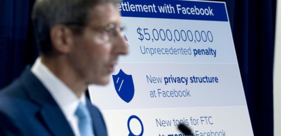 Facebook amenda 5 miliarde de dolari - GlobeHosting